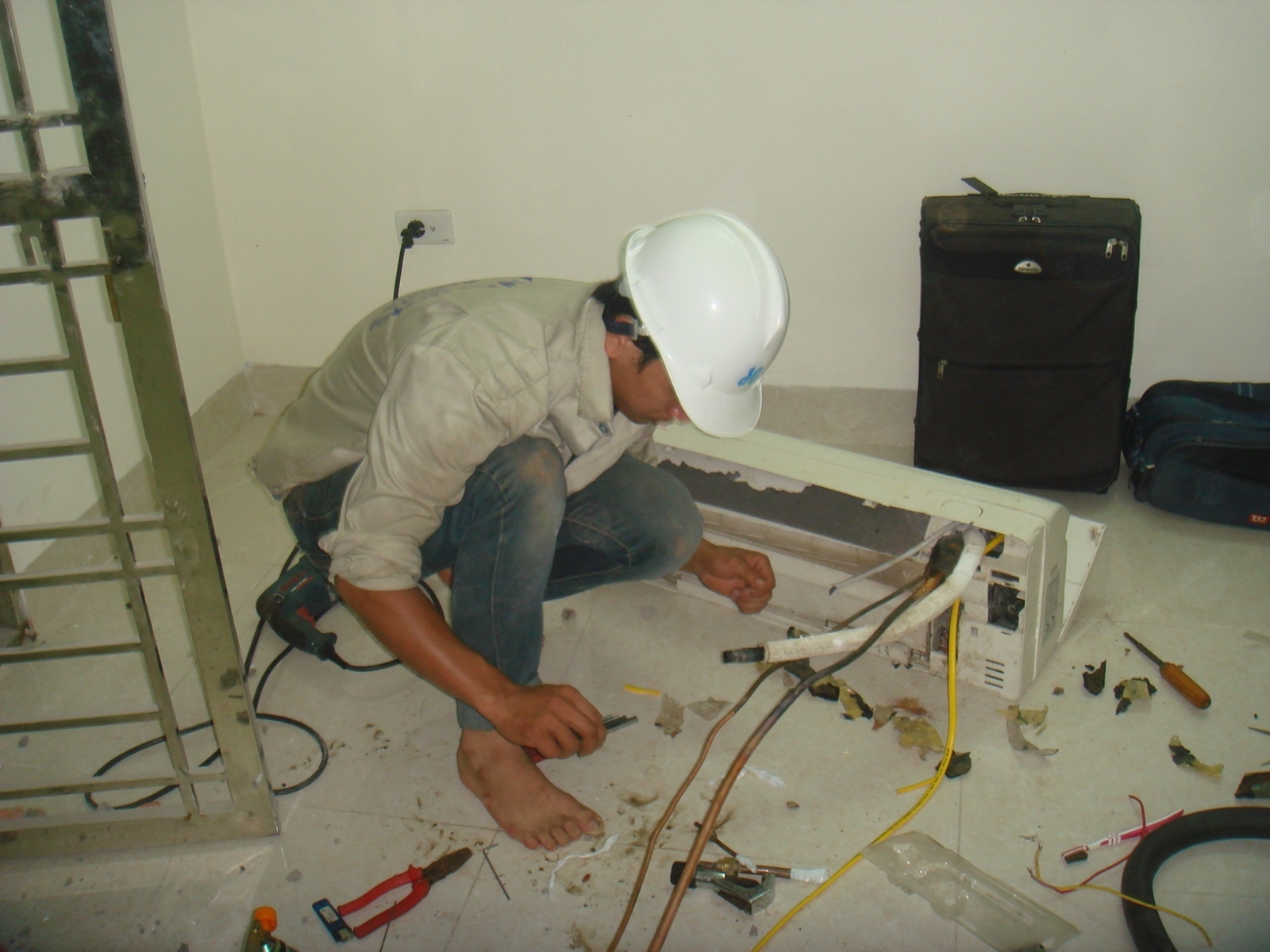 Các yếu tố cần lưu ý khi chọn dịch vụ tháo lắp điều hòa
